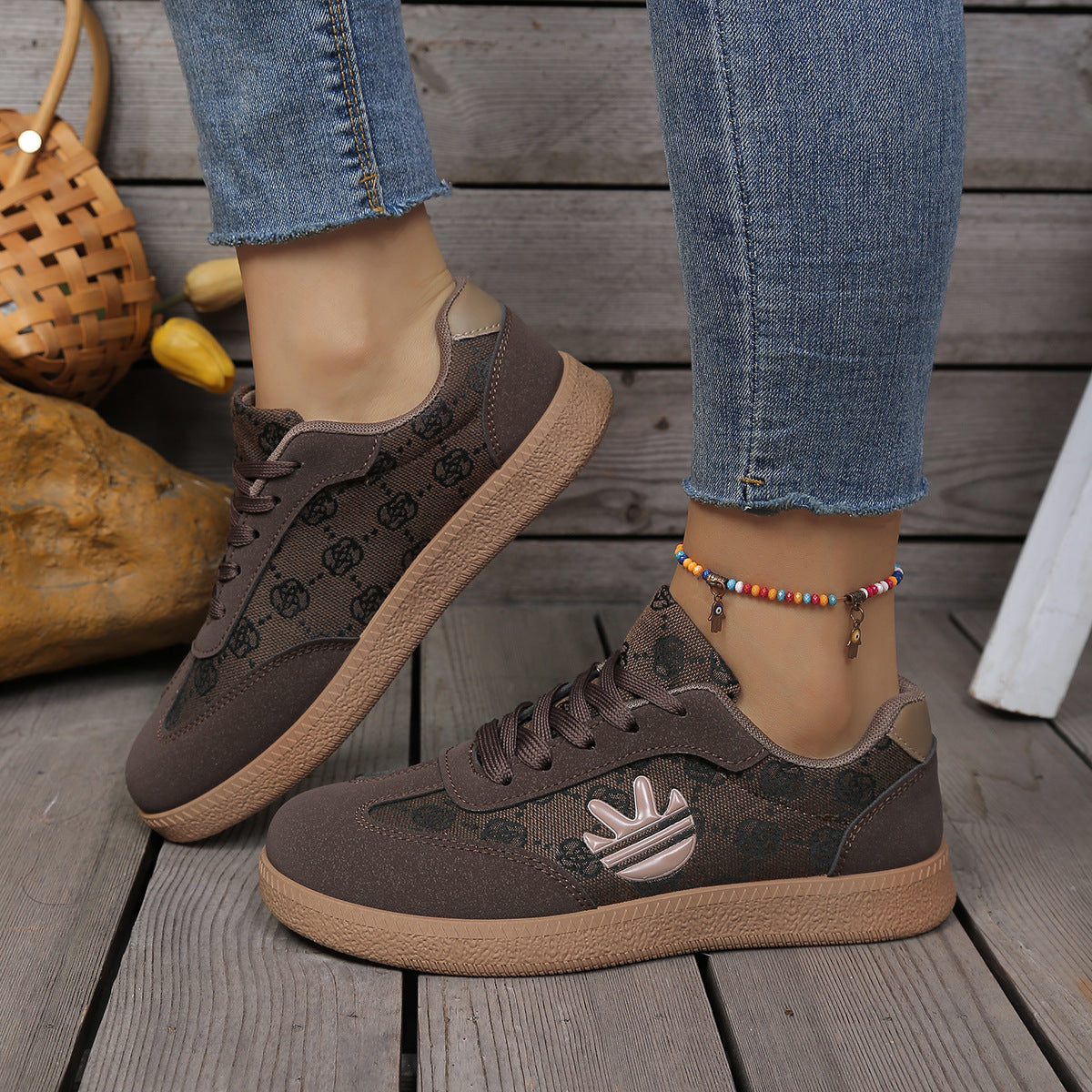 Retro Style Comfortable Chunky Soled Sneakers
